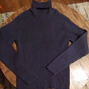 Gap turtleneck